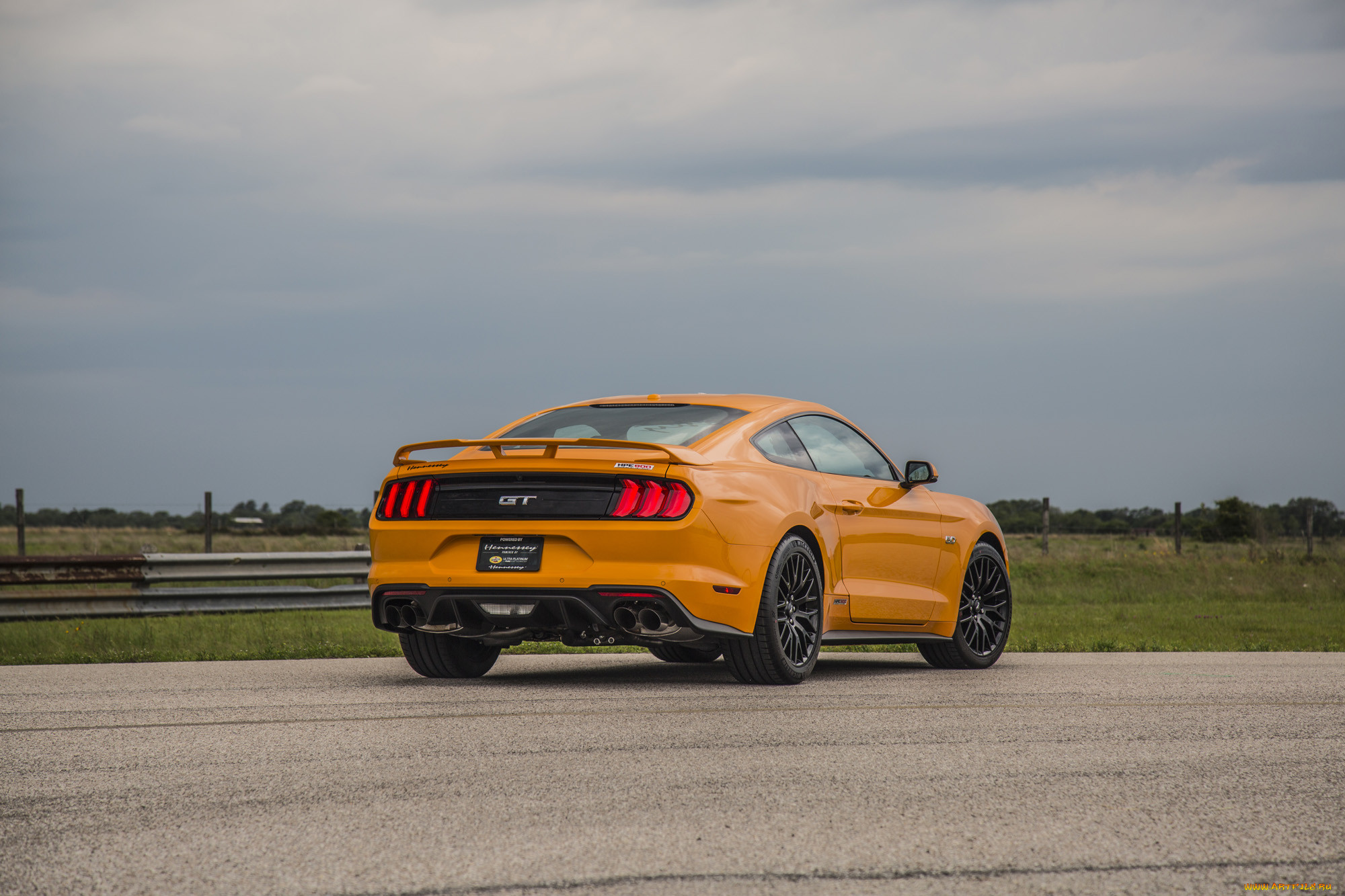 , mustang, hennessey